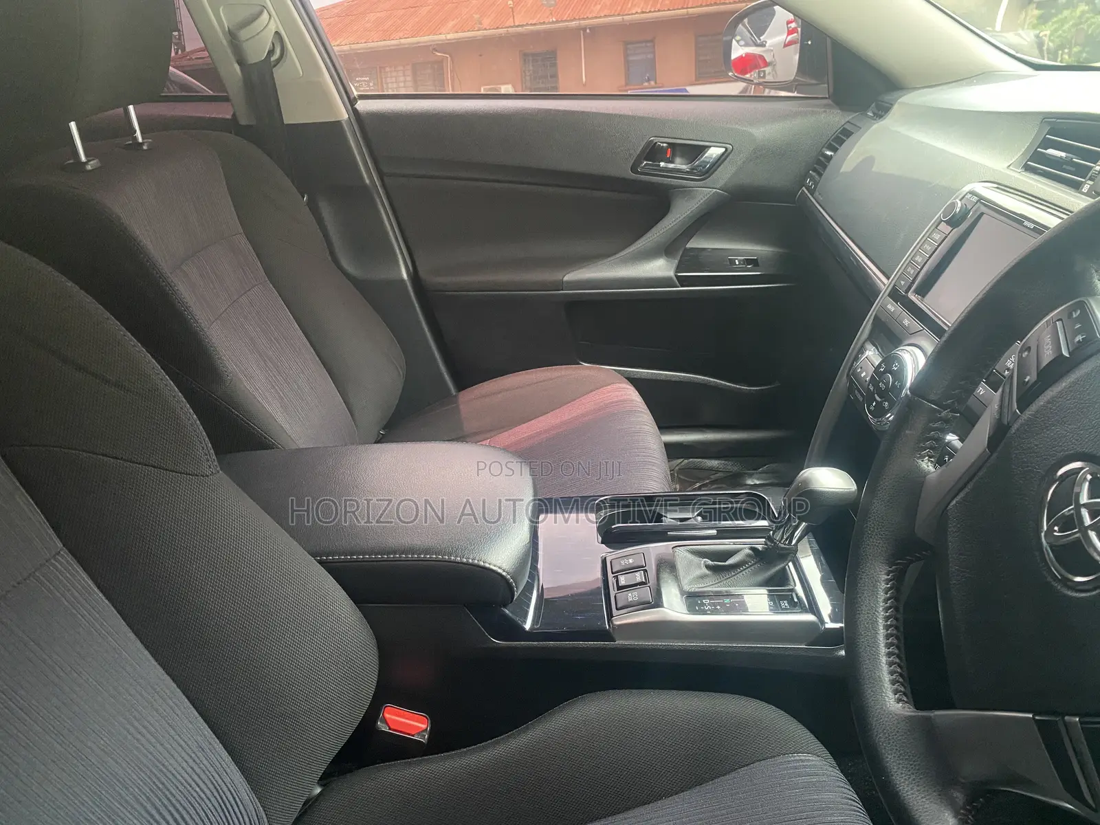 Toyota Mark X 2.5 AWD 2014 Silver