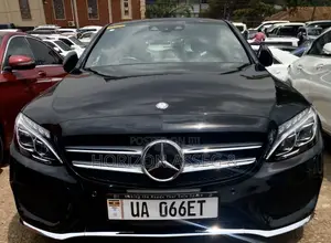 Mercedes-Benz 200 2017 Black