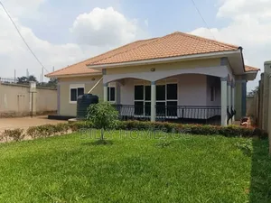3bdrm House in Goma for sale