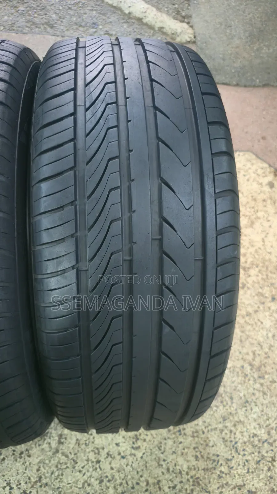 255/50r19 Imported Used Ny Tires in Good Condition