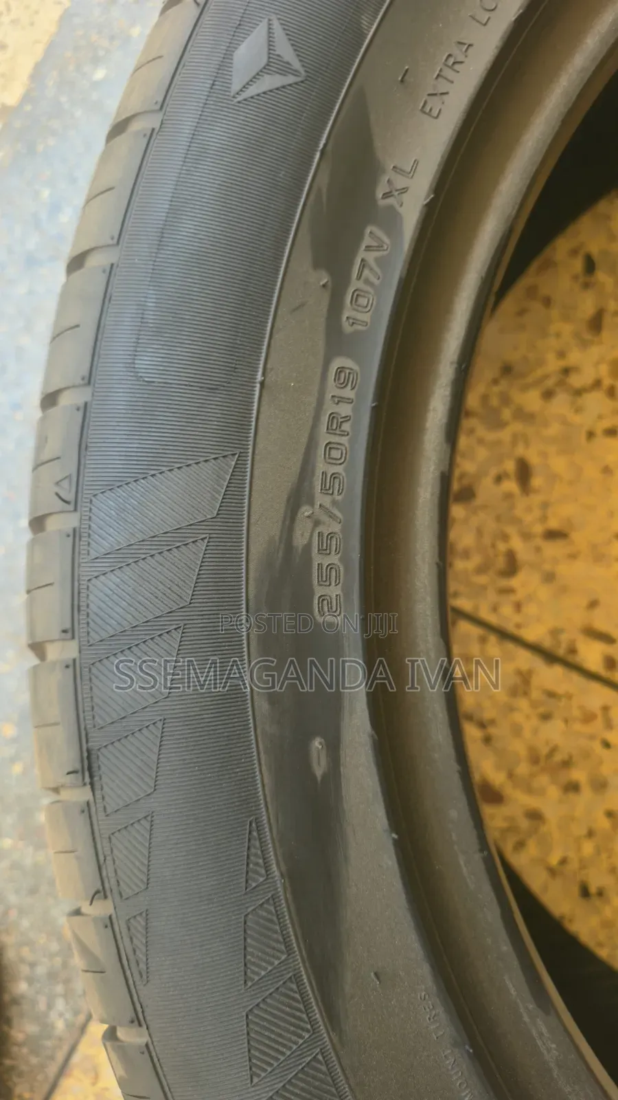 255/50r19 Imported Used Ny Tires in Good Condition