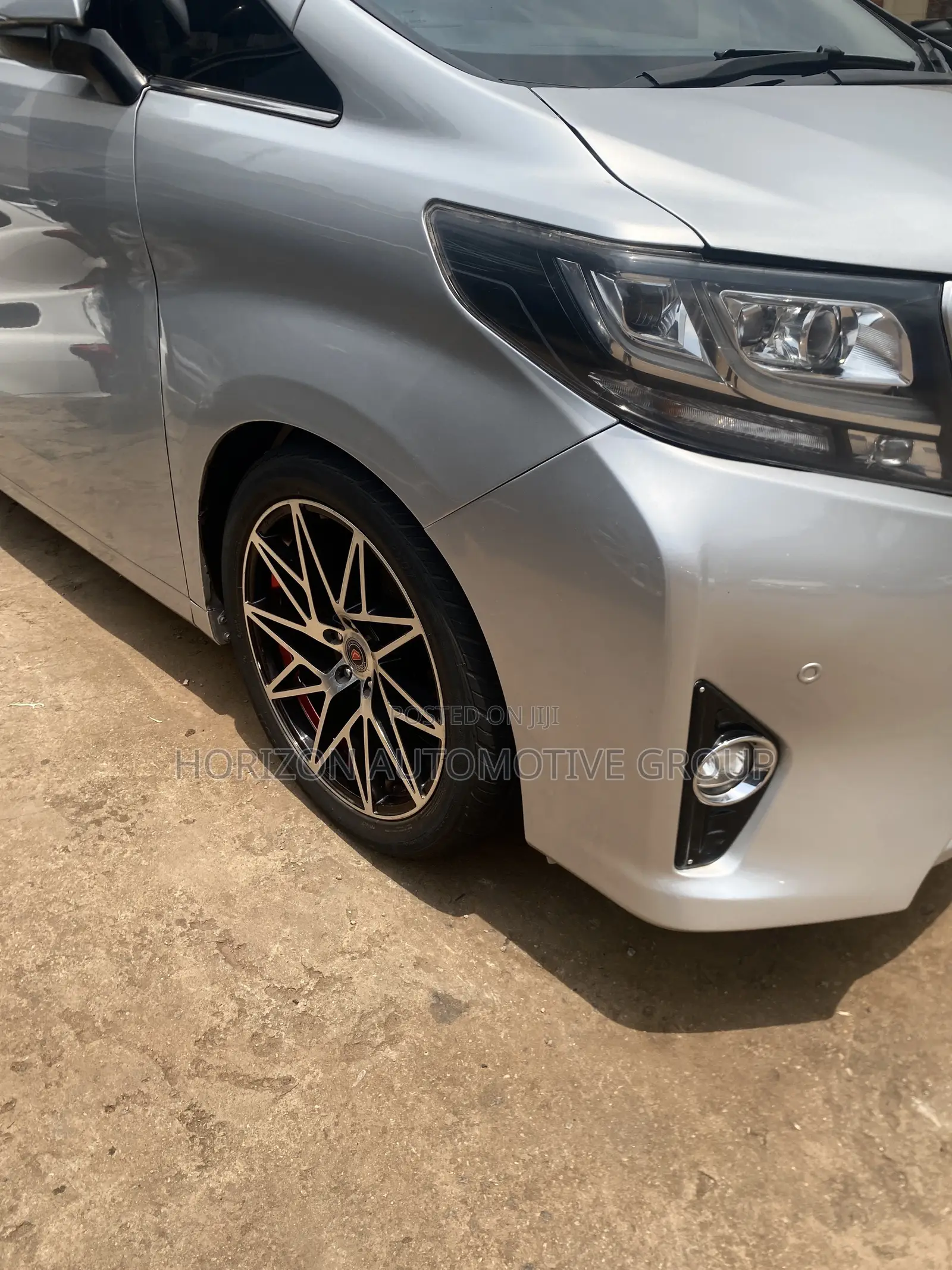 Toyota Alphard 2.5 Petrol AWD 2018 Silver