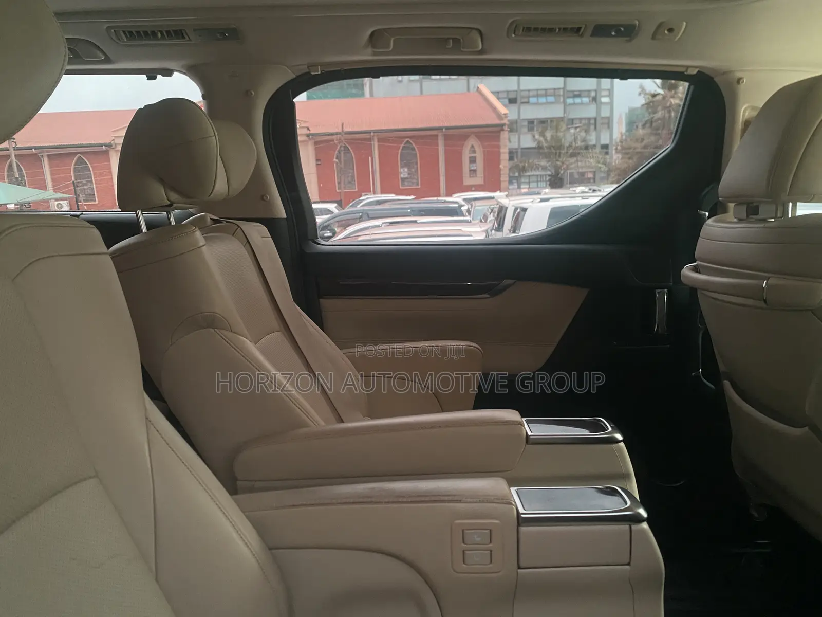 Toyota Alphard 2.5 Petrol AWD 2018 Silver