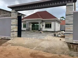 3bdrm House in Kawempe for sale