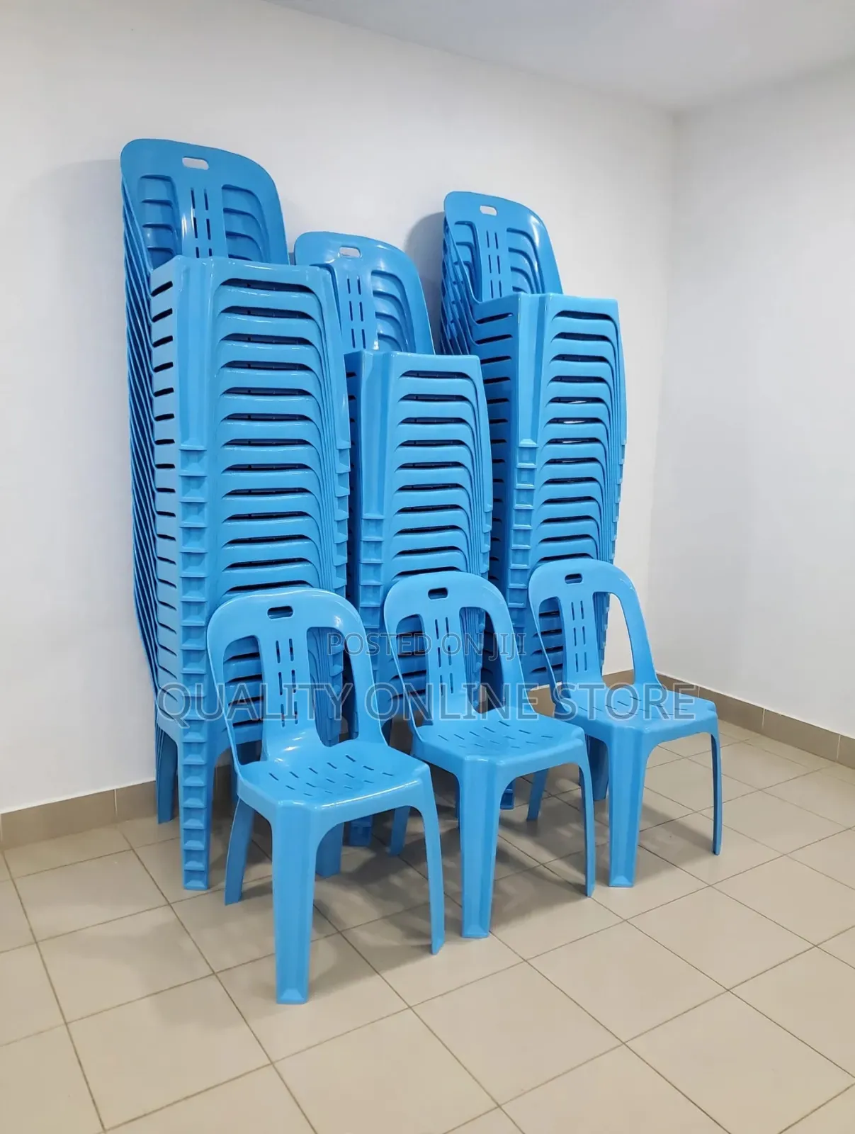 Generic Plastic Chairs Plastic Chairs