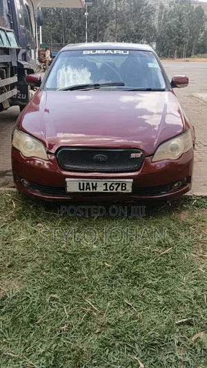 Subaru Legacy 2005 Red
