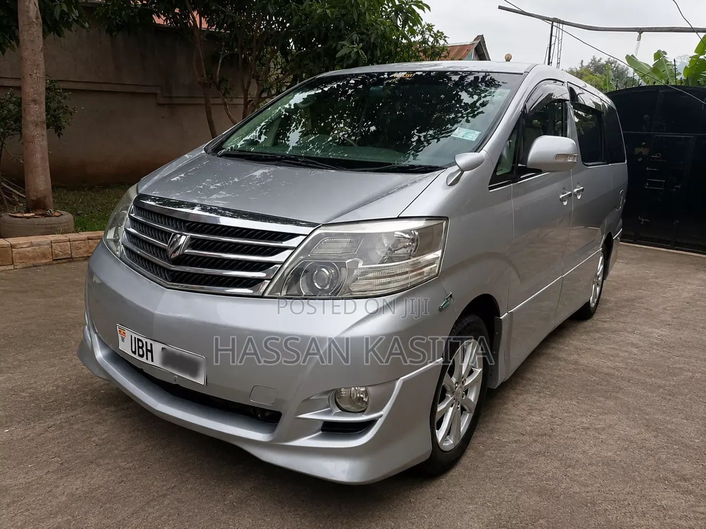 Toyota Alphard 2008 Silver