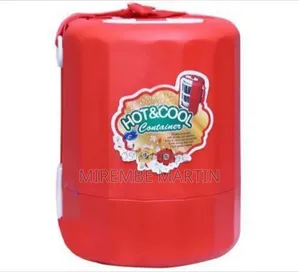 Insulated "Hot Cool" Food Storage Container
