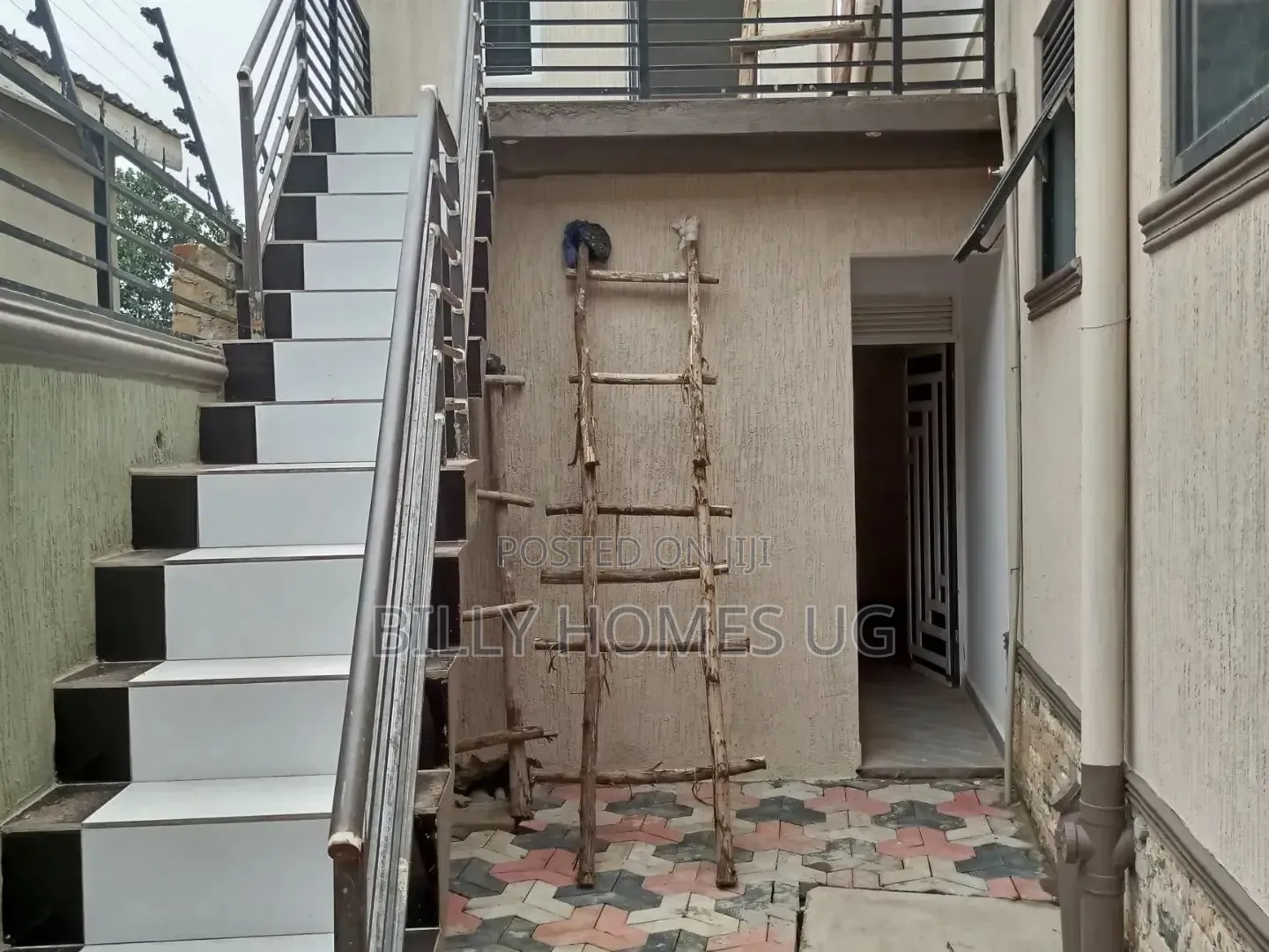 3bdrm Bungalow in Kira for sale