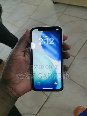 Apple iPhone 11 128 GB White