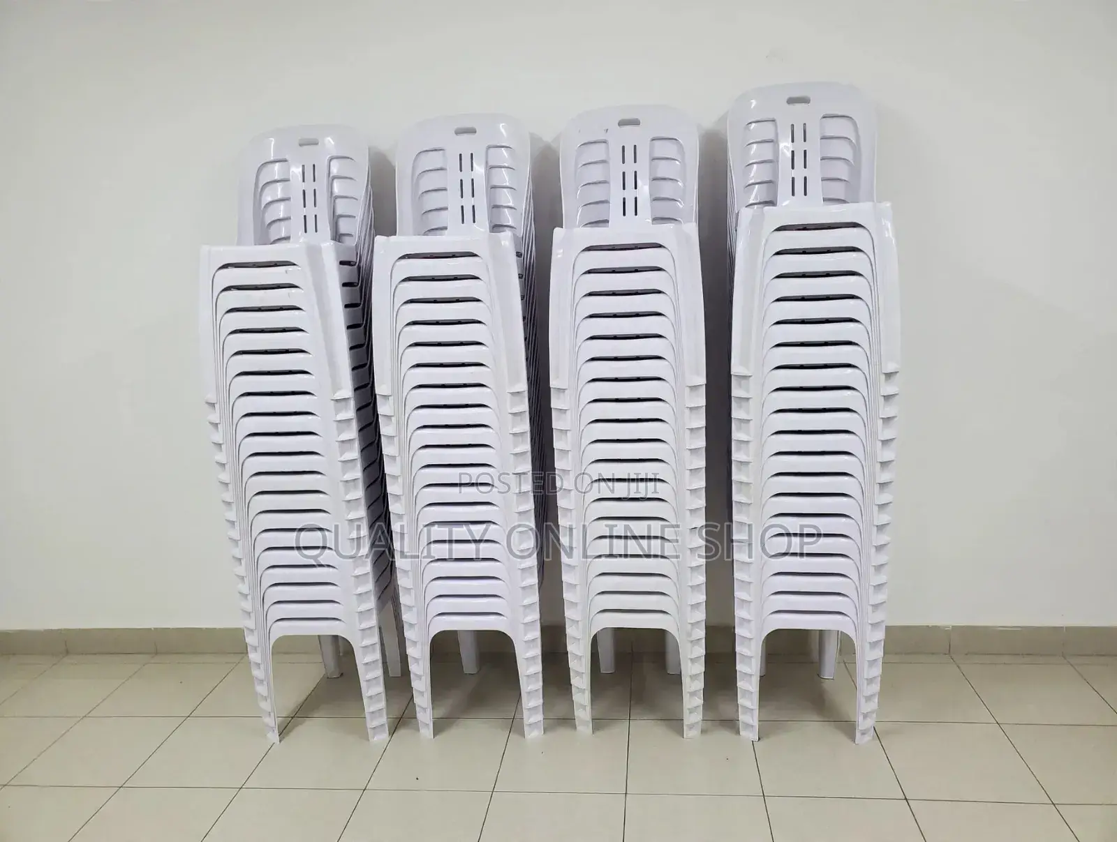 White Plastic Chairs_Heavy Duty and Stackable