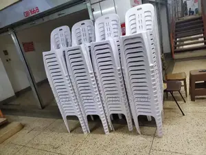 White Plastic Chairs_Heavy Duty and Stackable