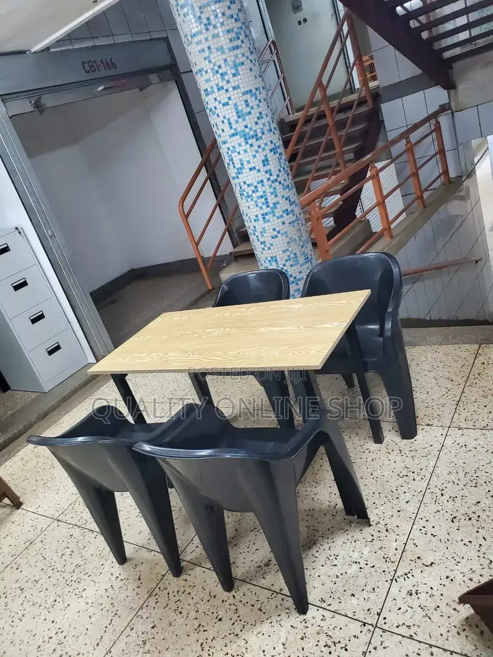 Foldable Wooden Table and Chairs Wooden Table and Plastic Chairs