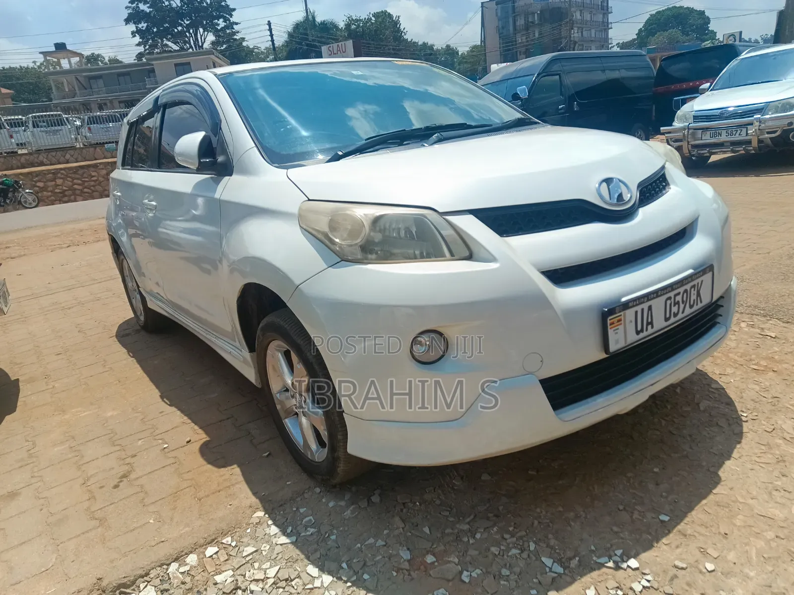 Toyota IST 2011 White