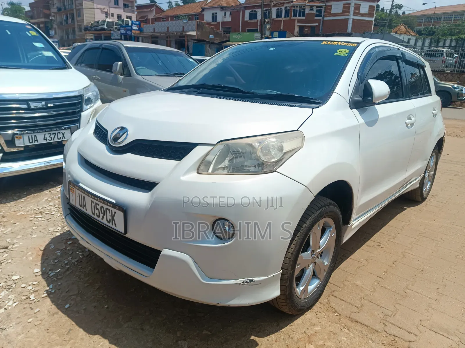 Toyota IST 2011 White