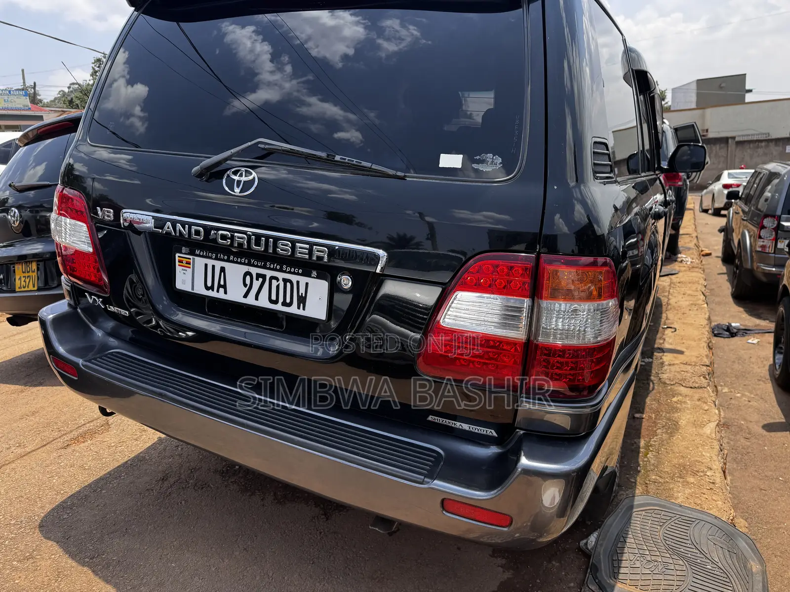 Toyota Land Cruiser 2004 Black