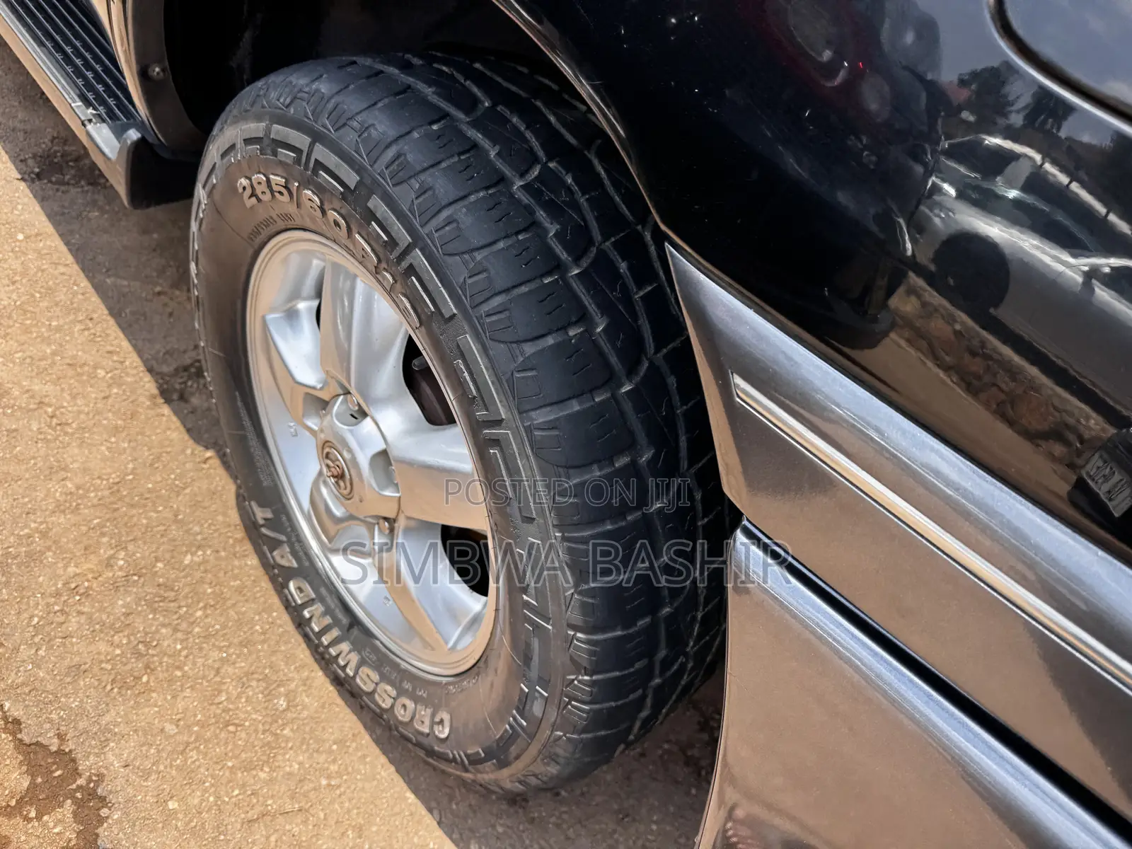 Toyota Land Cruiser 2004 Black
