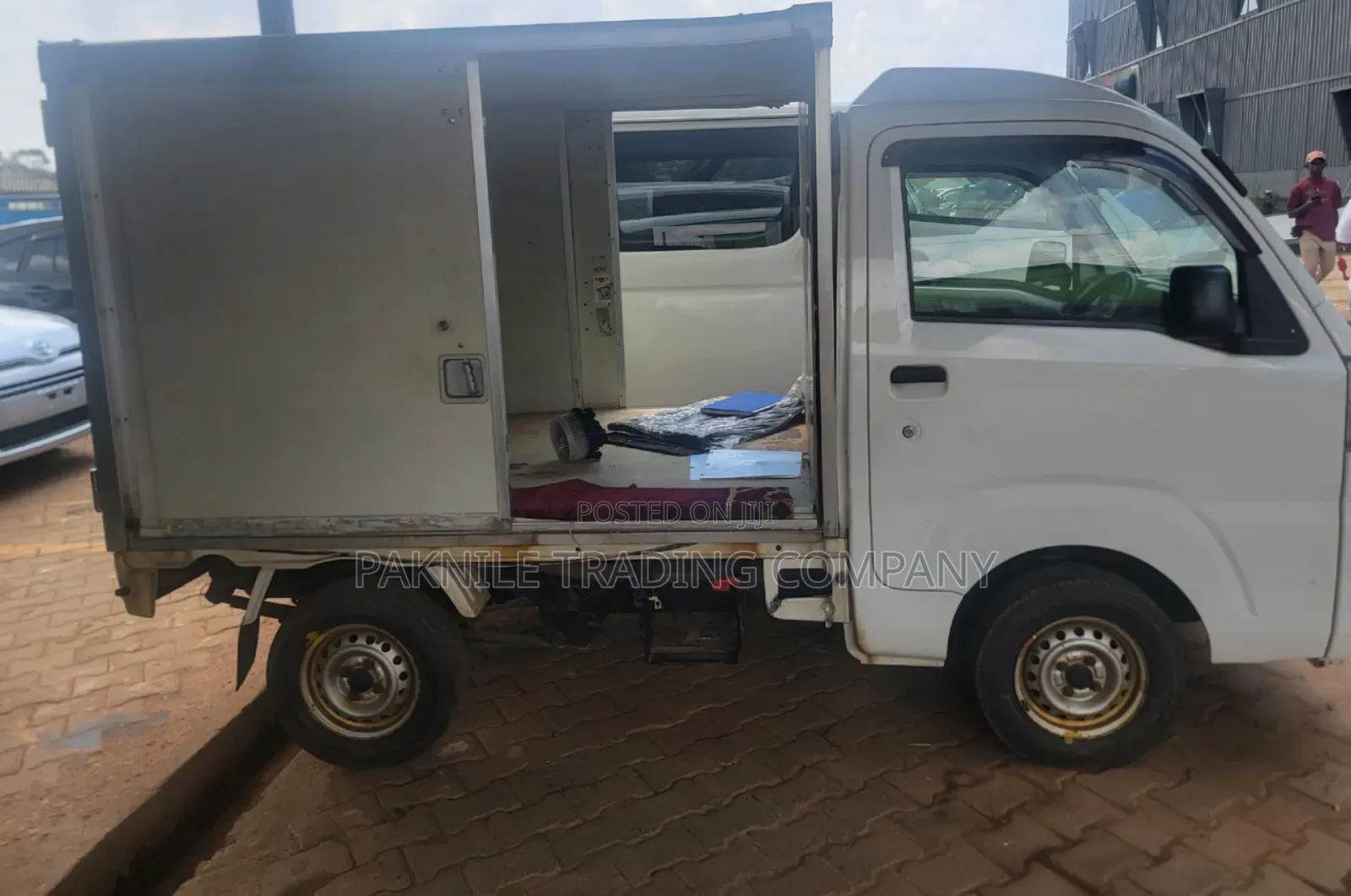 Daihatsu Hijet 2017 White
