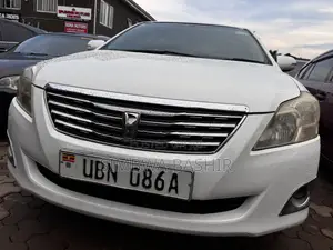 Toyota Premio 2010 White