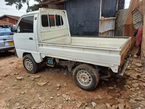 Suzuki Super Carry 2002 White