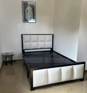 Bianca Ebenezar Tufted Beds