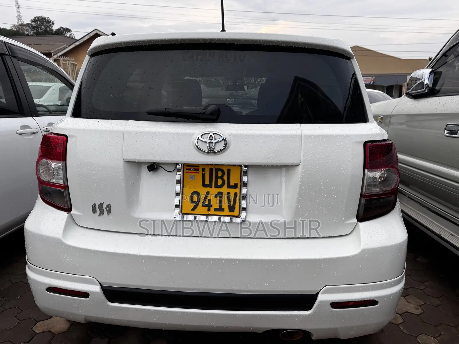 Toyota IST 2009 White