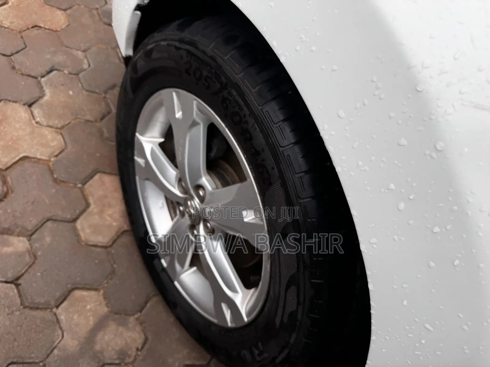 Toyota IST 2009 White
