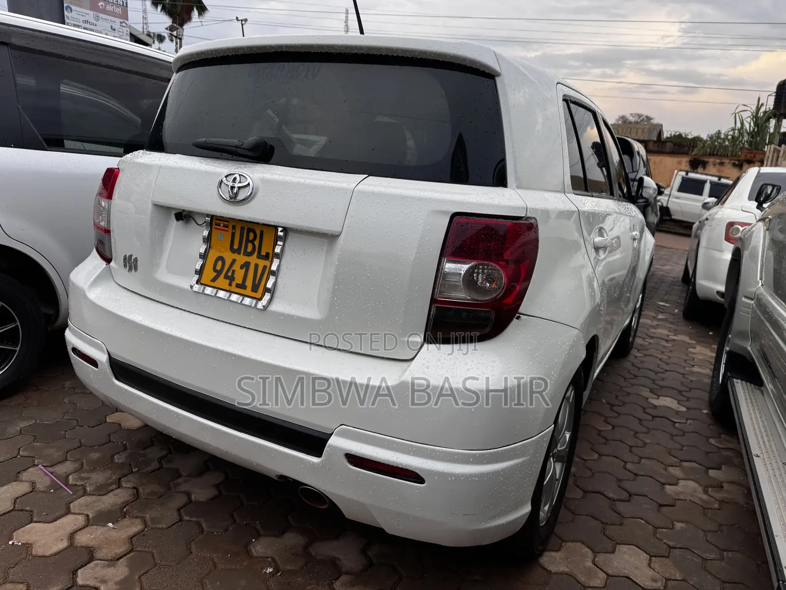 Toyota IST 2009 White