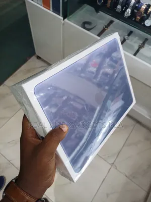 New Laptop Apple 12GB SSHD+SSD 512GB