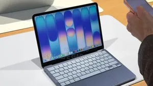 New Laptop Apple 12GB SSHD+SSD 512GB
