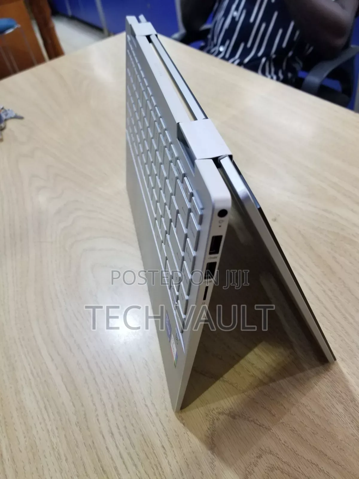 New Laptop HP Pavilion 14 x360 2-in-1 16GB Intel Core i5 SSD 512GB