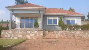 4bdrm Bungalow in Kira for sale