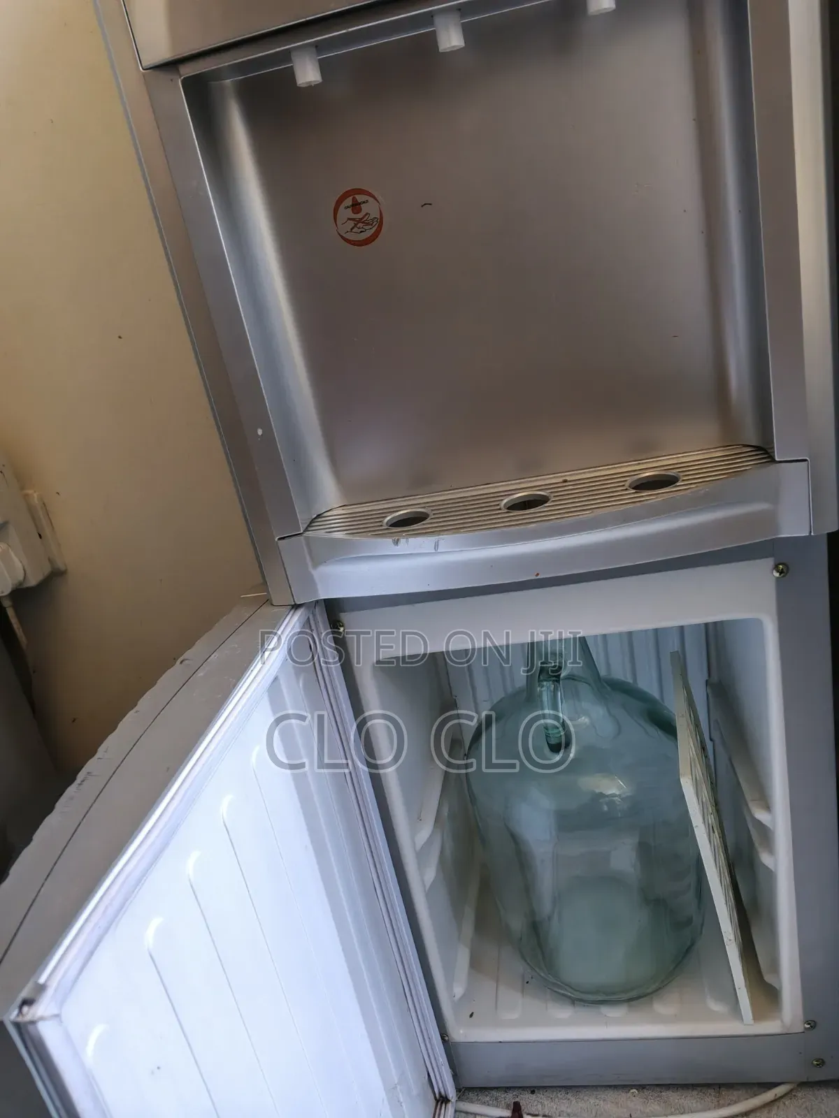 Water Dispenser