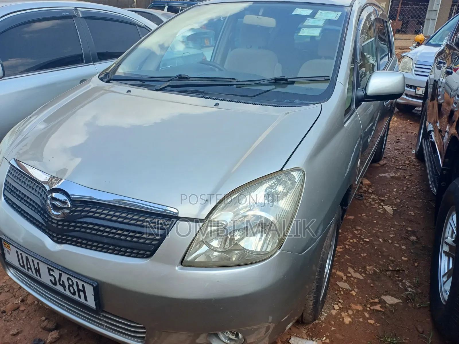 Toyota Corolla Spacio 2005 Gold