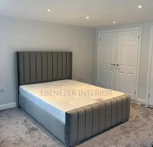 Electra Ebenezar Tufted Beds