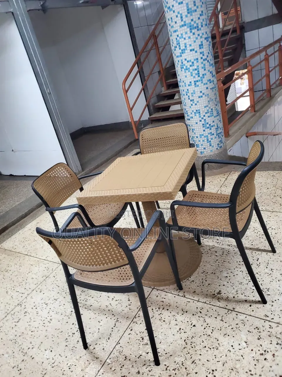 Beige Rattan 4seater Table and Chairs Plastic Table and Chairs