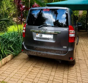 Toyota Noah Car for Hire