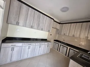 Furnished 5bdrm House in Kira, Central Division for sale
