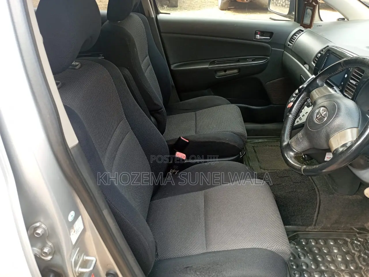 Toyota Wish 2003 Silver