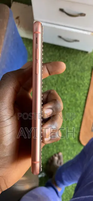 Apple iPhone XR 128 GB Orange