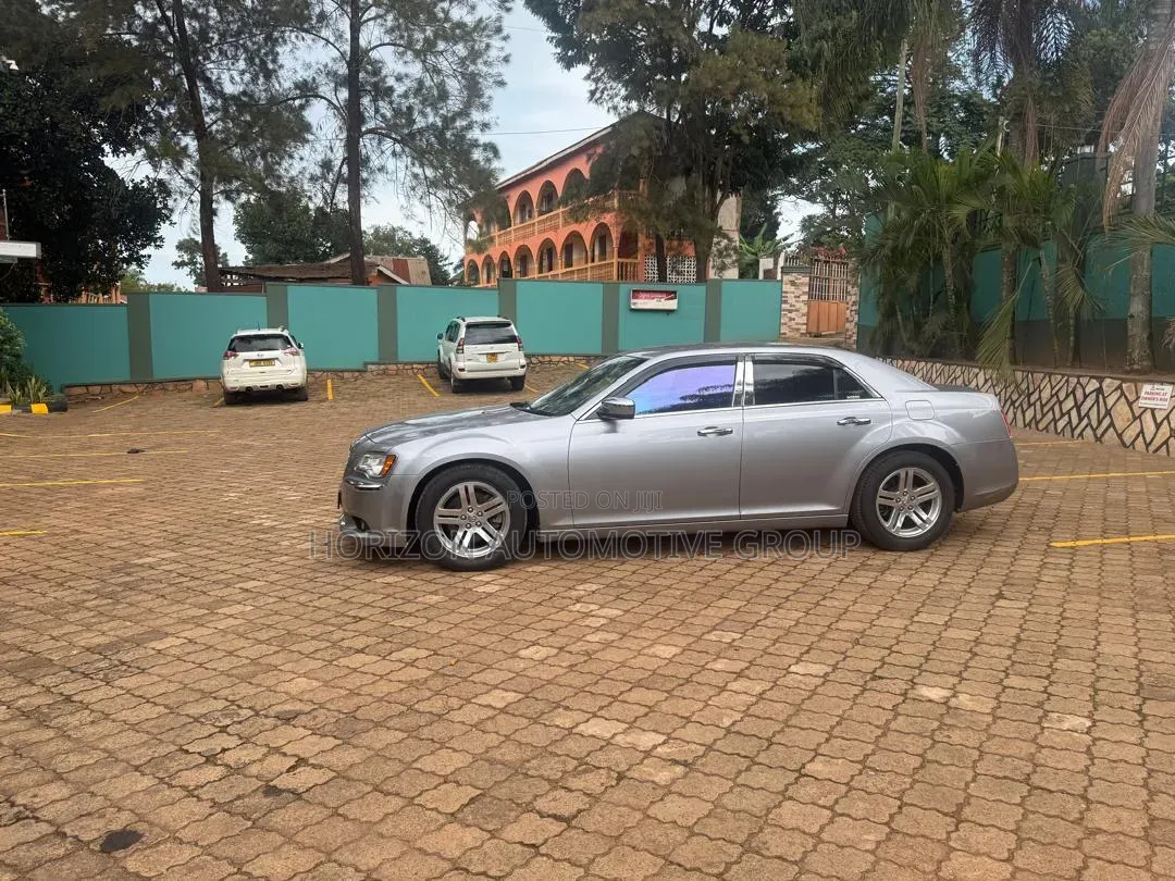 Chrysler 300 2015 Silver