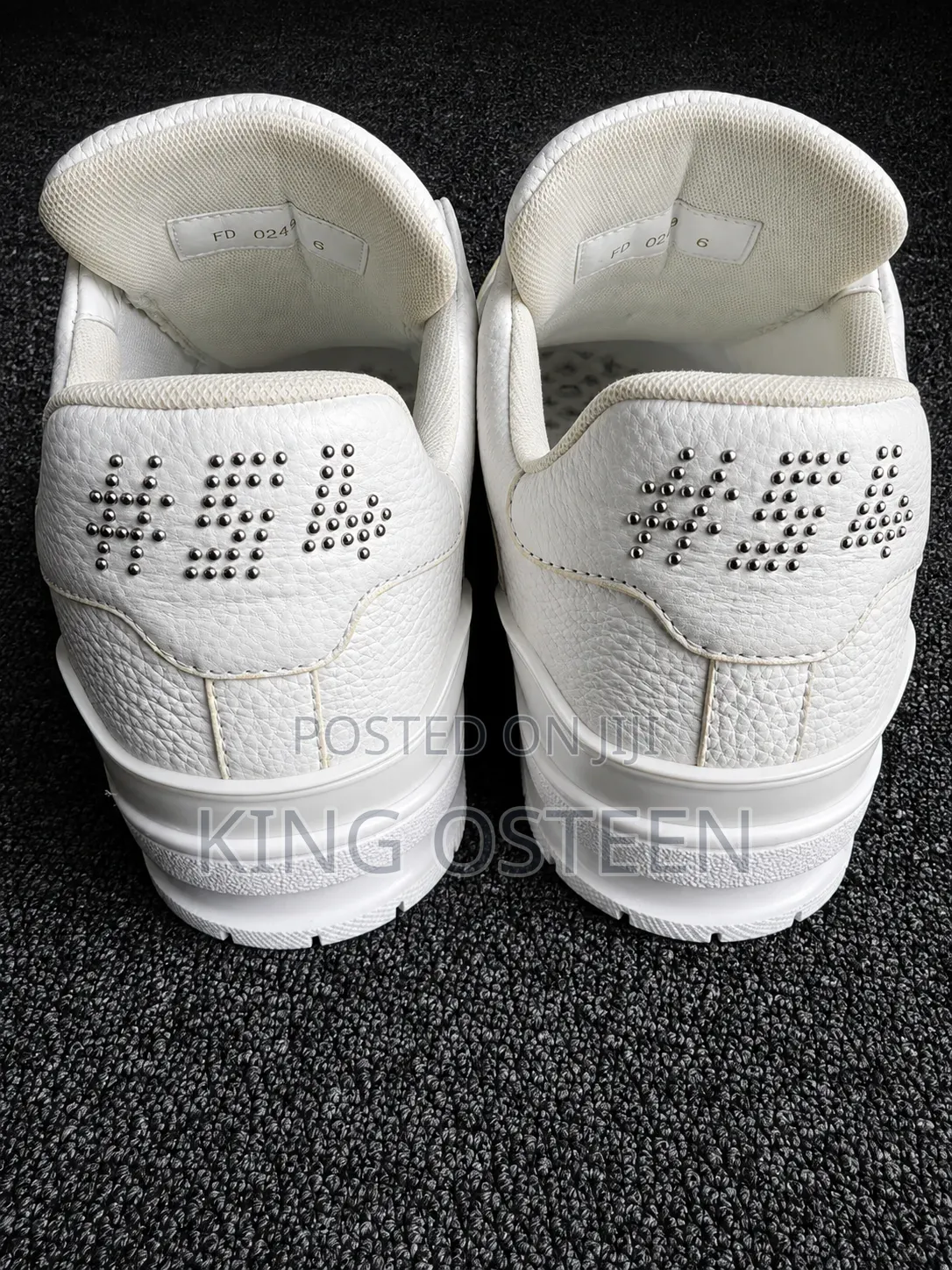 Louis Vuitton LV Trainer Low "White / Silver Studs".