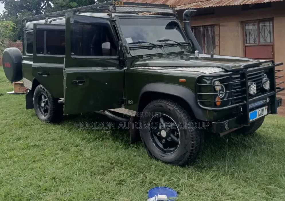Land Rover Defender Soft Top 4x4 1995 Green