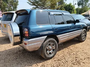 Toyota RAV4 Cabriolet 1998 Blue