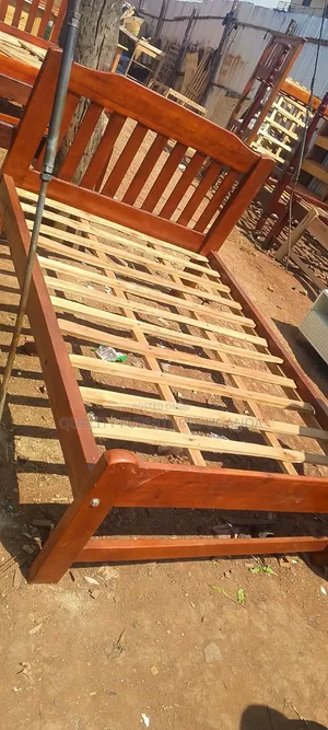 4 by 6 Nice Cheap Bed