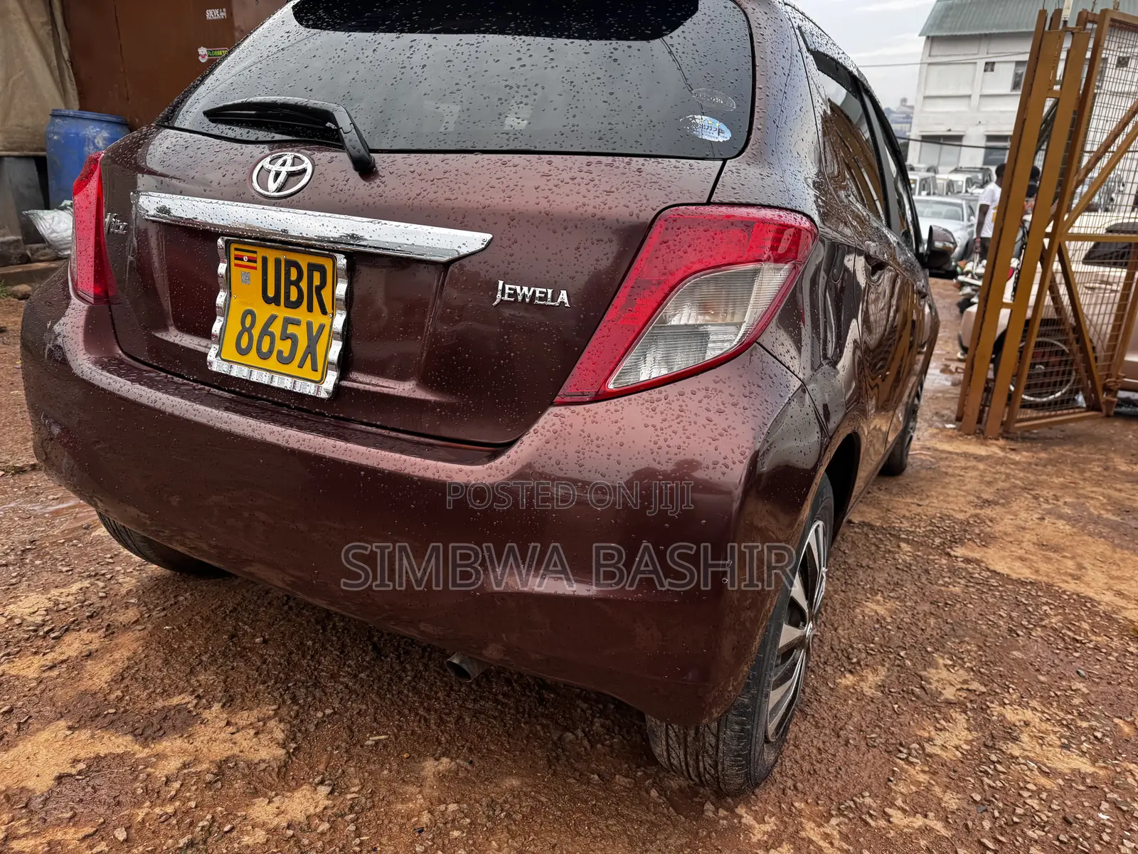 Toyota Vitz 2010 Burgundy