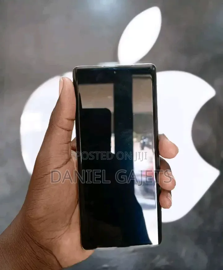 New Tecno Camon 40 Pro 5G 256 GB Gray
