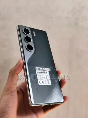 New Tecno Camon 40 Pro 5G 256 GB Black