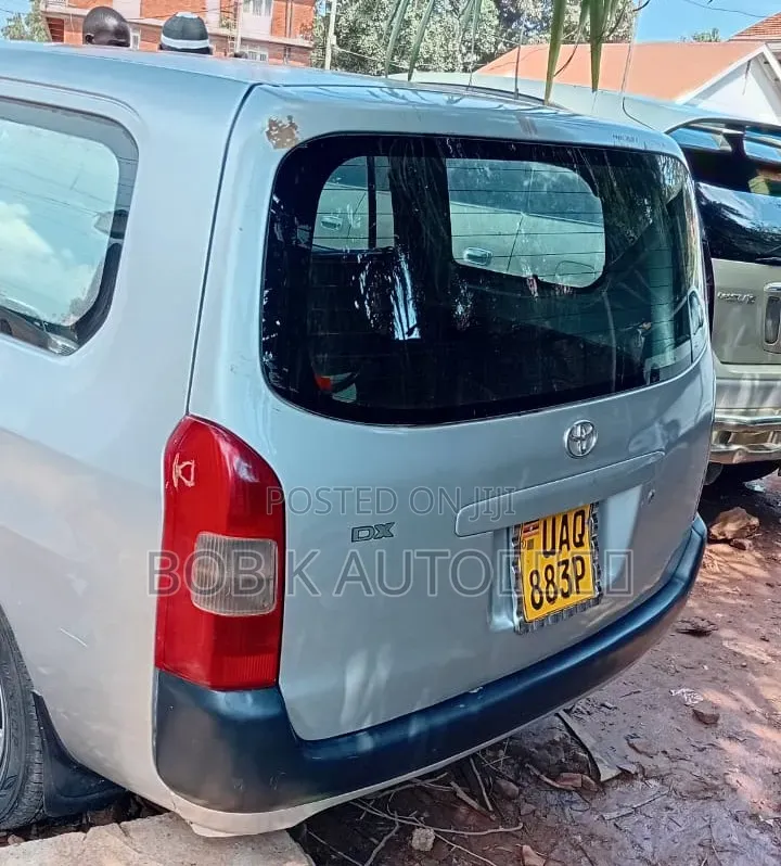 Toyota Probox 2007 Silver