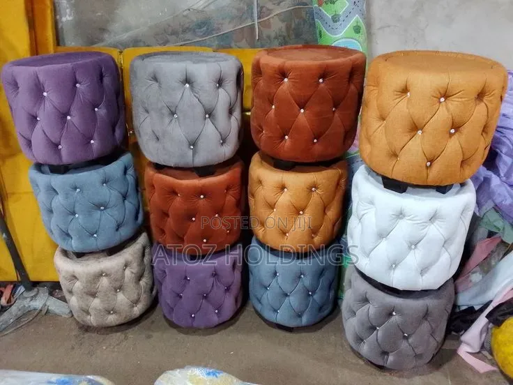 Poufs/Tufted Ottoman Poufs in Any Colour From 200,000/- With Delivery